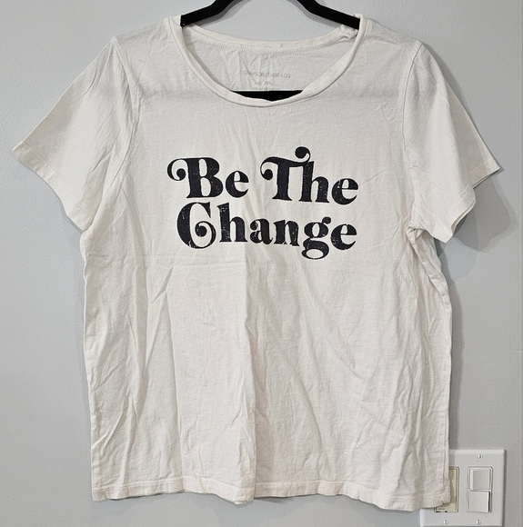 Women's Be The Change Short Sleeve Graphic T-Shirt Size XXL - Picture 1 of 5